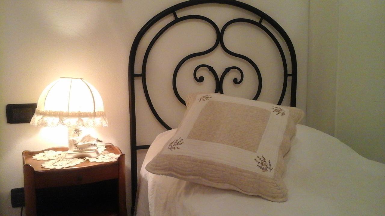 La Casa del Mugnaio Bed&Breakfast Predosa Esterno foto